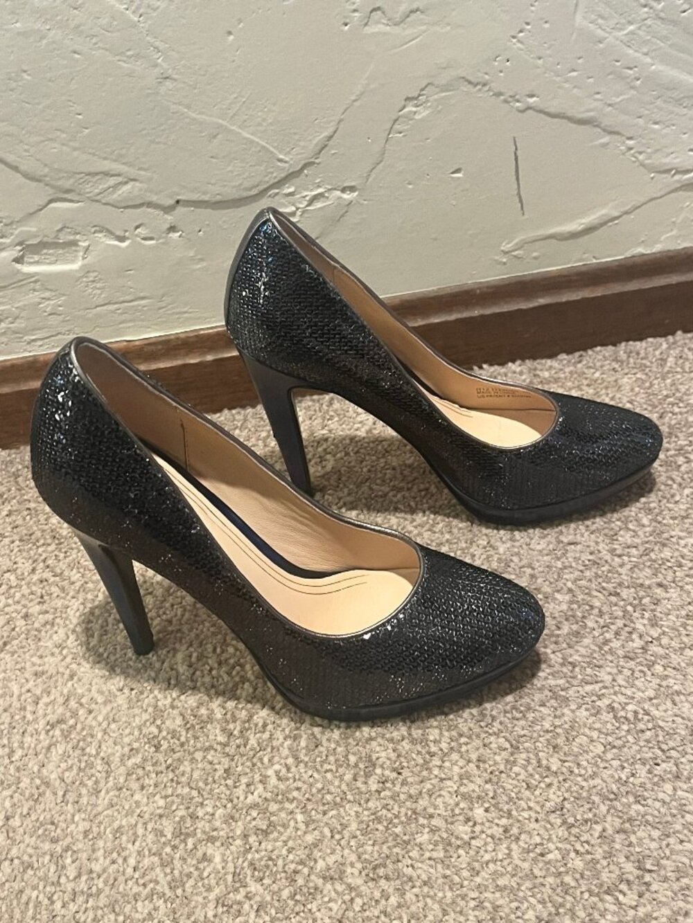 Cole Haan "Chelsea" Nike Air Black Glitter Platform Heel Pumps- Size 7B